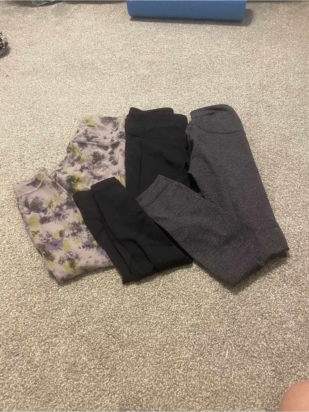Lululemon Leggings Bundle - Black, Gray, Multicolor Size 4 Lot of 3